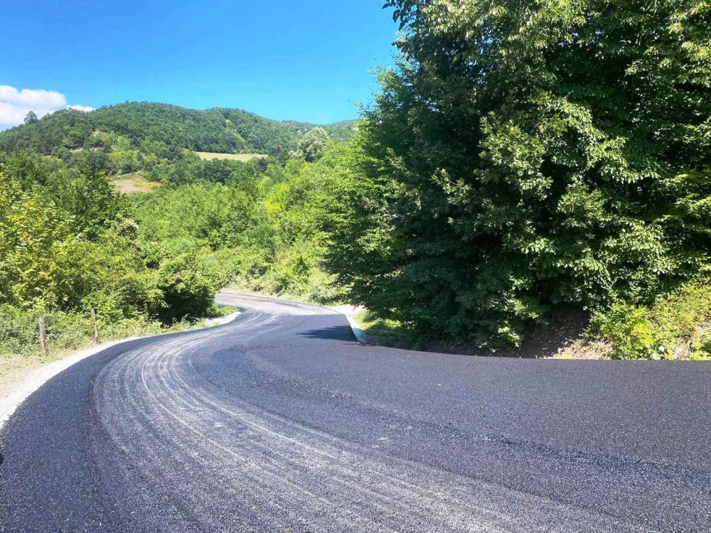 Ben köyde ailemden sevgi görmeden büyüdüm. galerisi resim 1